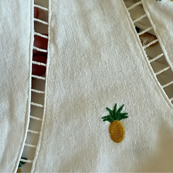 Farm Rio Crop Top Pineapple Embroidered Blouse – Beaded Linen Blend – Size Small - Picture 6 of 13